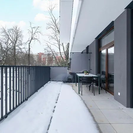 Luxury Apartment Near The City Center Of Cracow By Renters Prestige Krakow Exterior photo