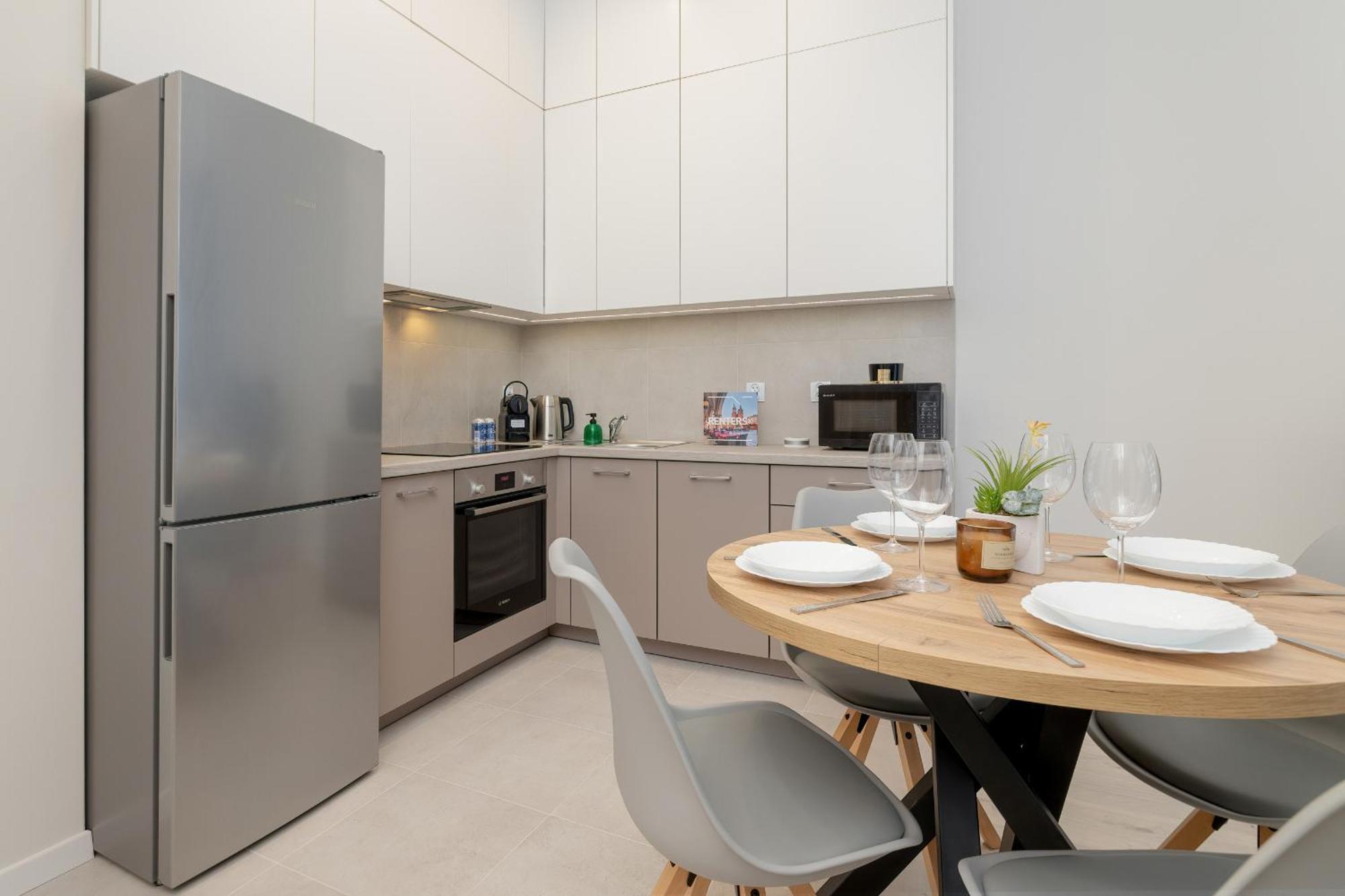 Luxury Near The Center Of Cracow By Renters Prestige Apartment *