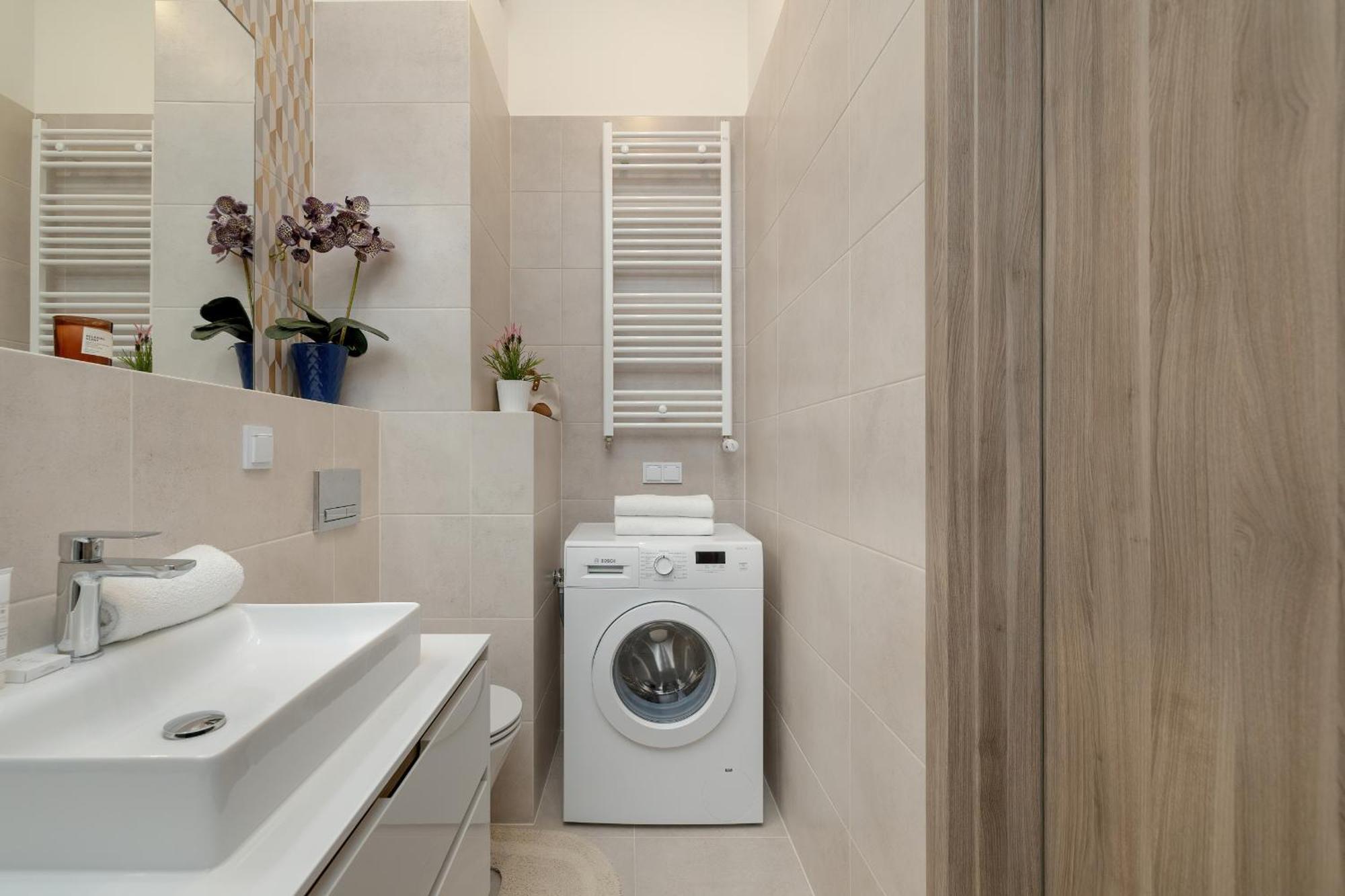 Luxury Near The Center Of Cracow By Renters Prestige *